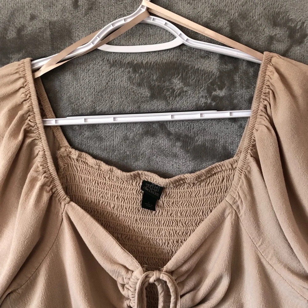 Wild Fable Puff Sleeve Crop Blouse Size L Elastic Back Boho Peasant Lightweight